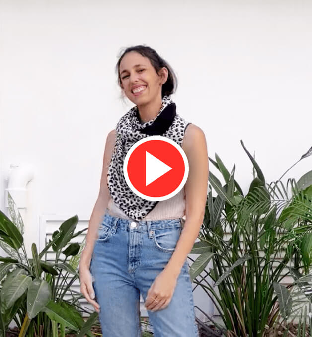 <iframe width="320" height="512" src="https://www.youtube.com/embed/omauLuI0JEs" title="How to wear your Adi Bakshi Maternity Scarf Cover" frameborder="0" allow="accelerometer; autoplay; clipboard-write; encrypted-media; gyroscope; picture-in-picture" allowfullscreen></iframe>