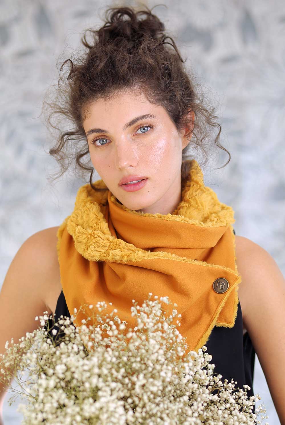 צעיף פרווה חרדל דו״צ ניקי
