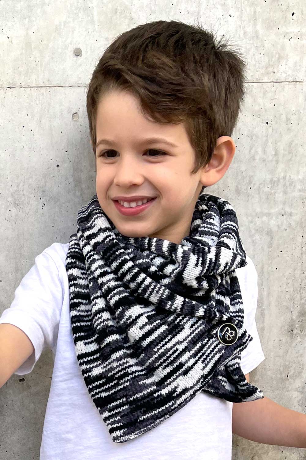 צעיף ילדים סרוג מפנק סימון